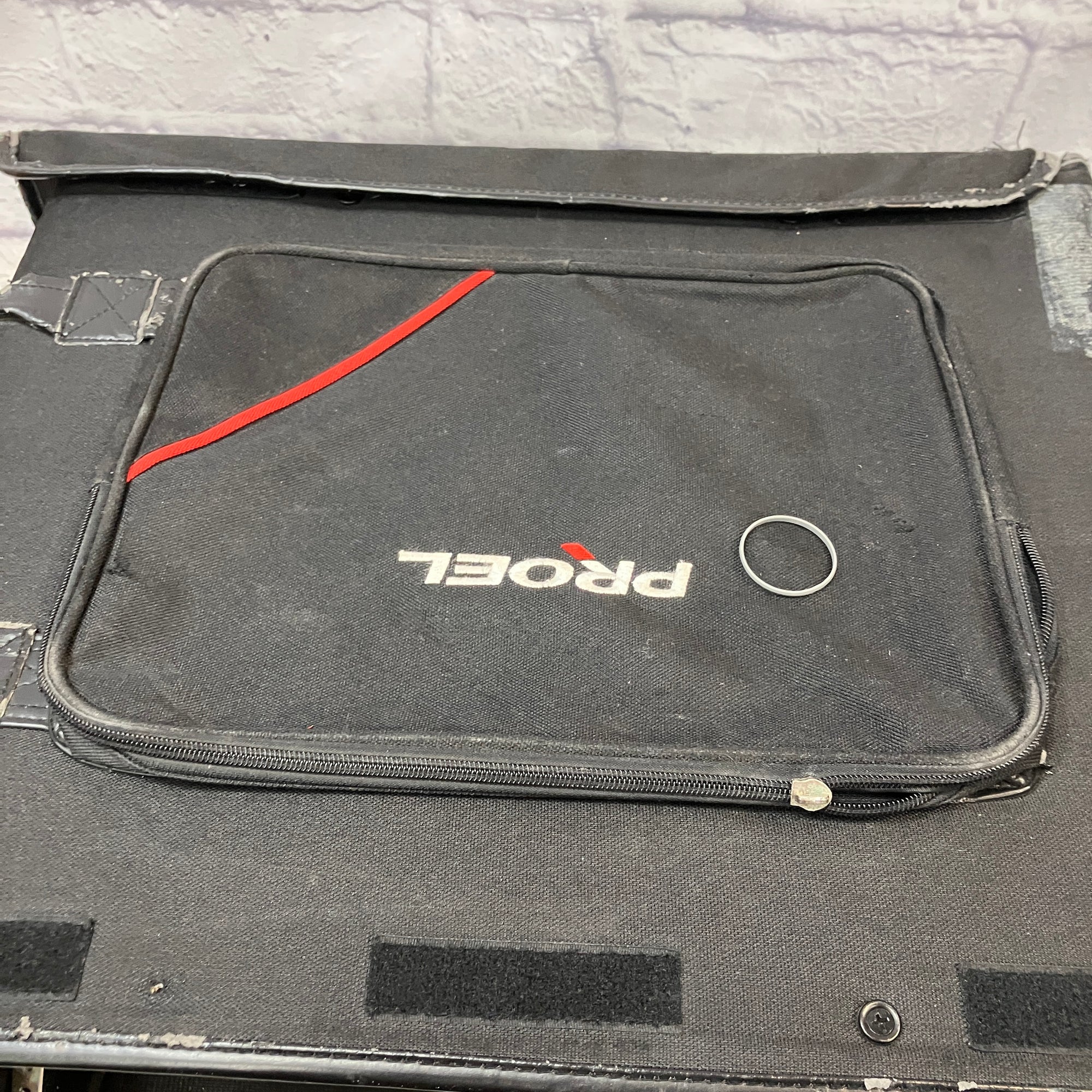 Proel 8U Portable Rack Case