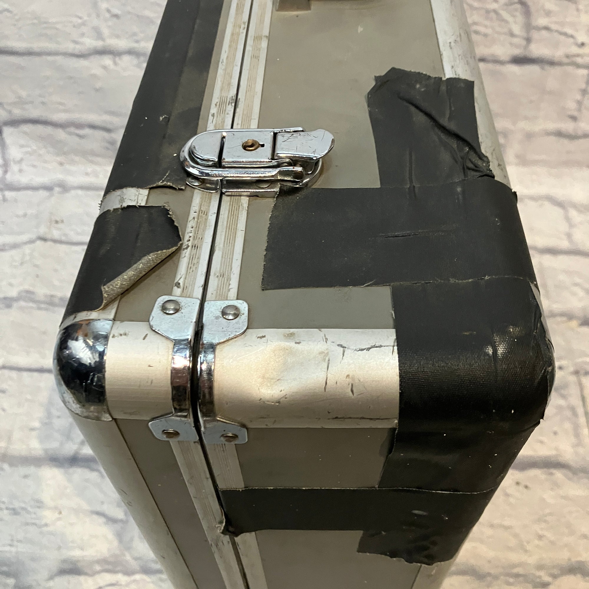 Unknown Pedal / Gear Case