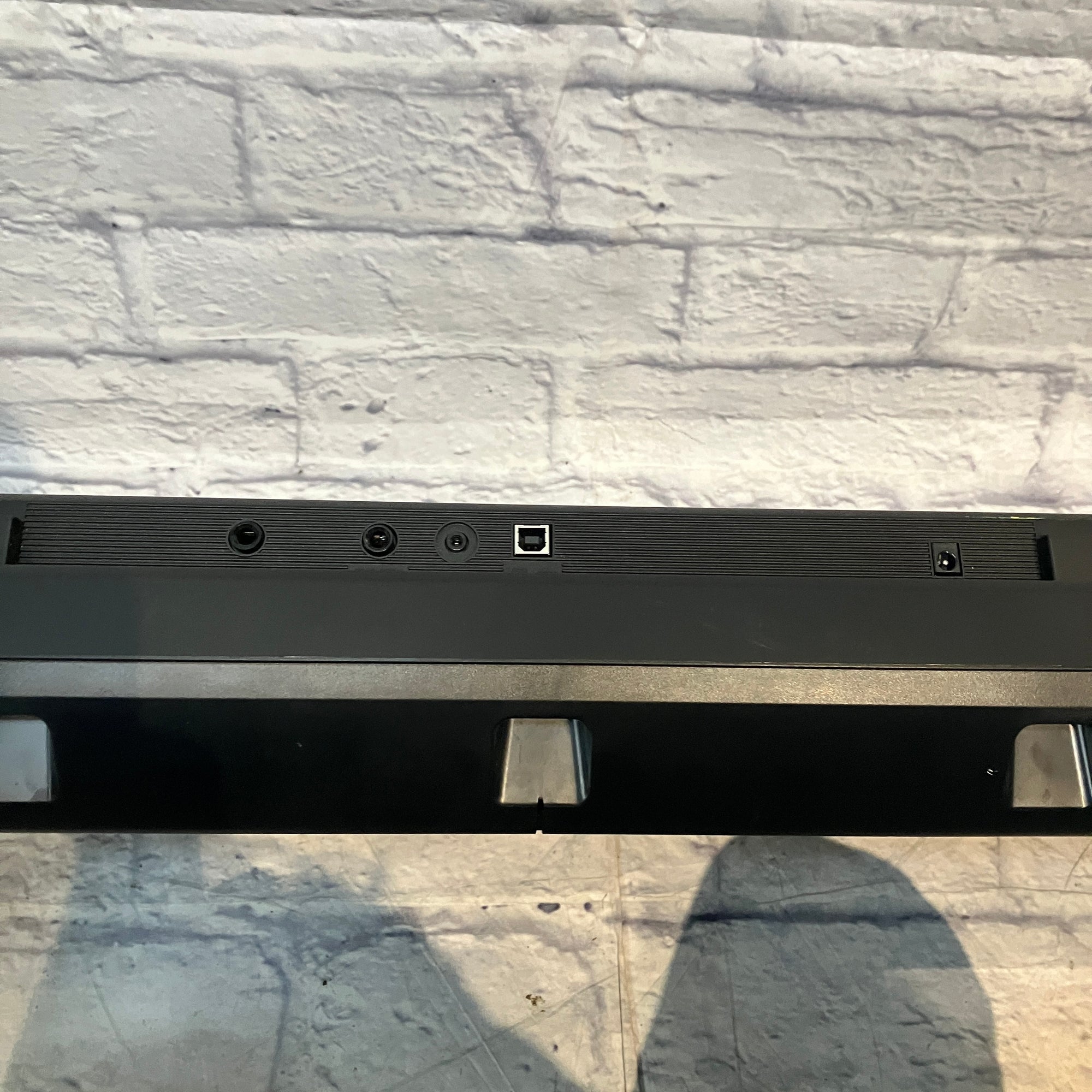 Yamaha PSR-EW300 Digital Piano