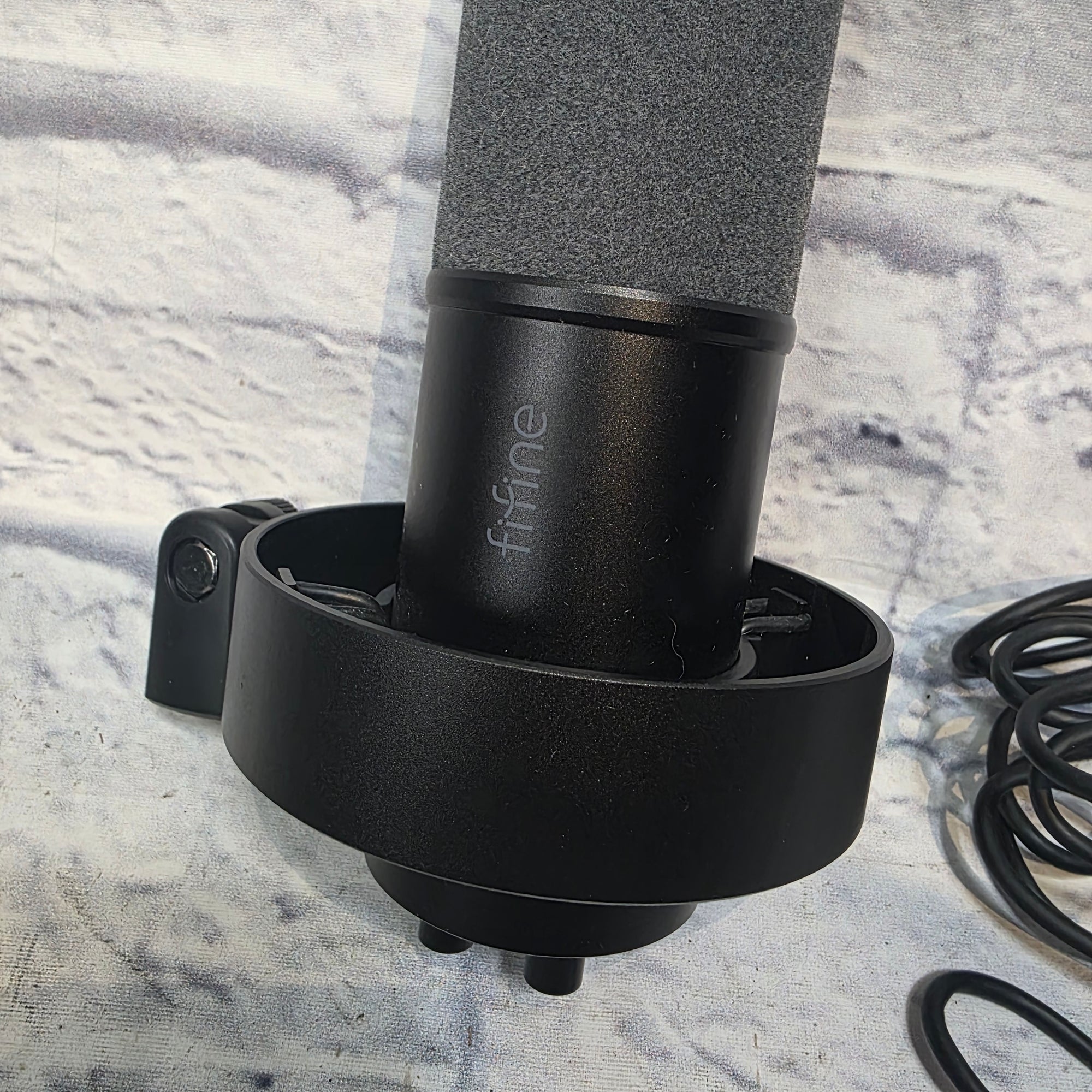 Fifine K688 USB and XLR Dynamic Microphone Microphone