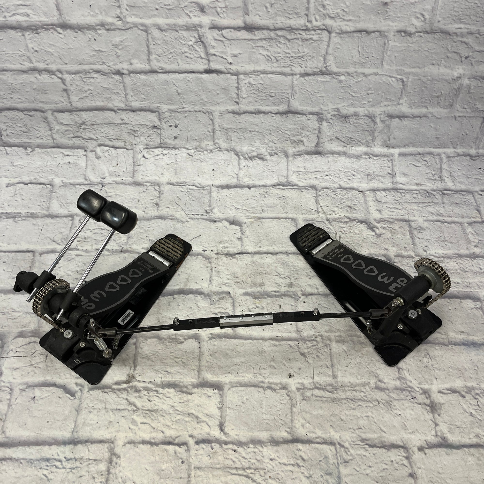 DW 3000 Double Kick Pedal