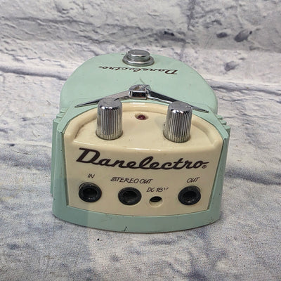 Danelectro Cool Cat 2000s Chorus Pedal