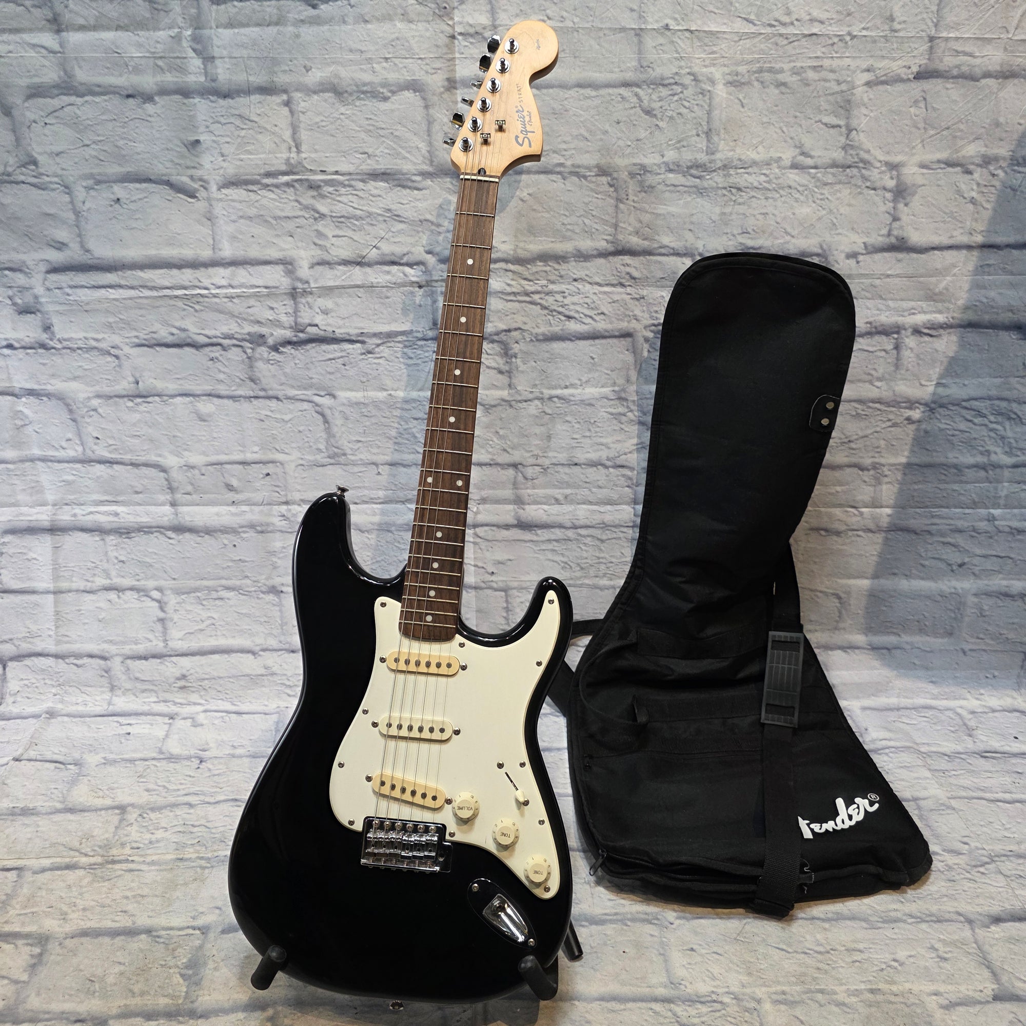 Squier Stratocaster Made In Indonesia 2004 Electric Guitar - Black