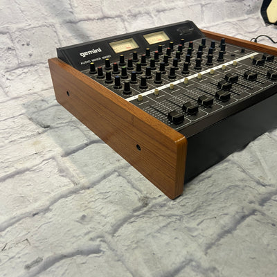 Gemini MX-881 Wood Panel Mixer