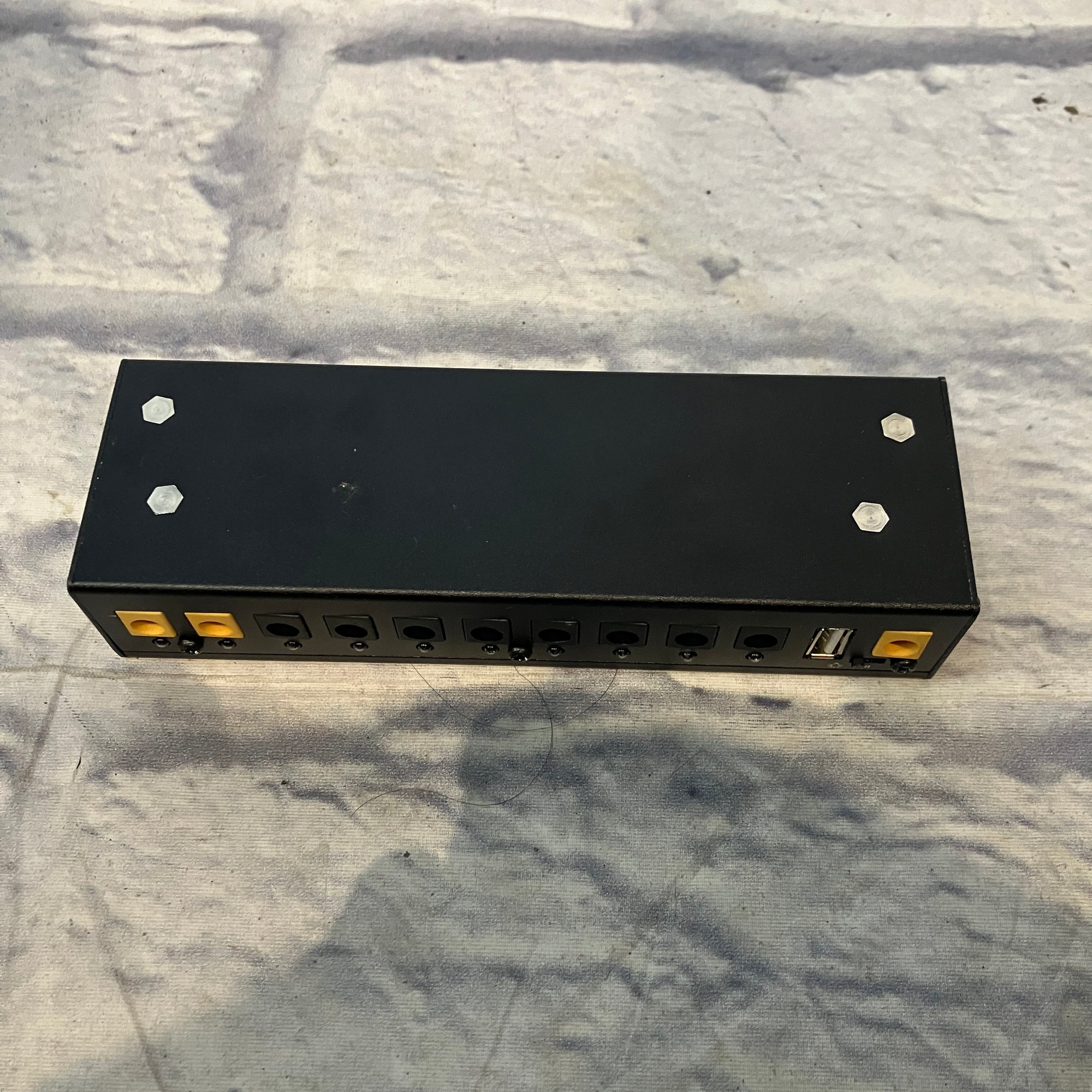 Asmuse Ap-01 10 Pedal Power Supply