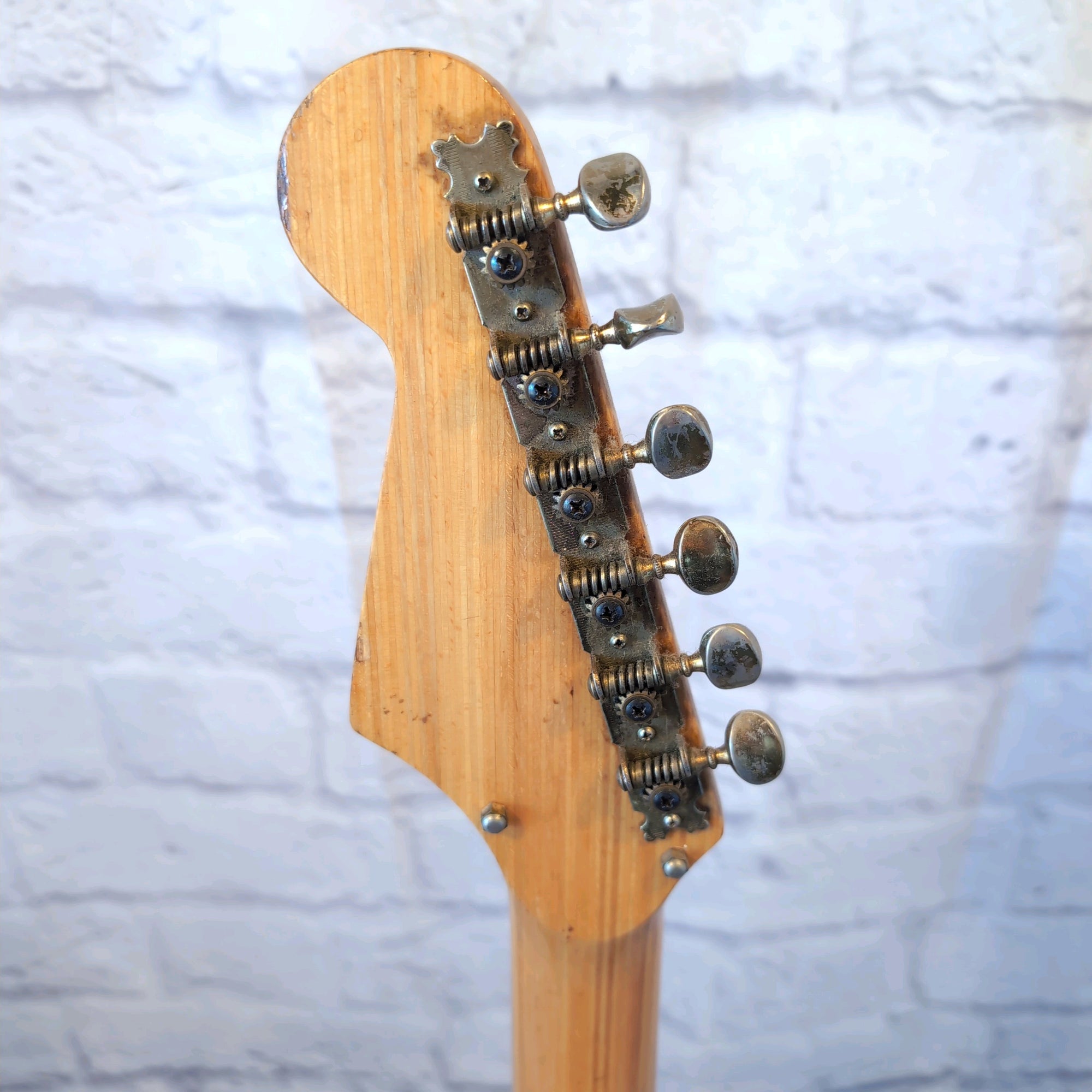 Vintage 1960s Teisco ET-440 Spectrum 4 Electric Guitar