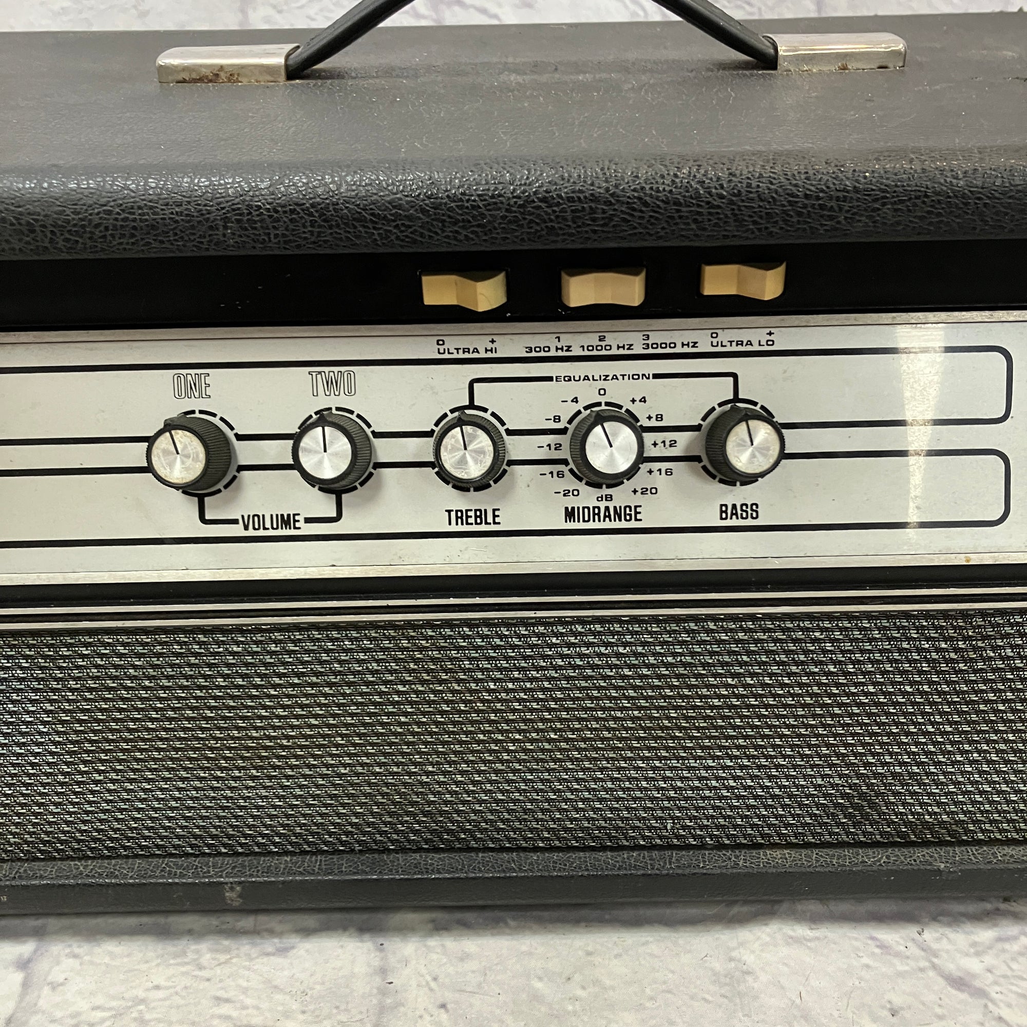Ampeg V4B Tube Bass Head (Recently Serviced)