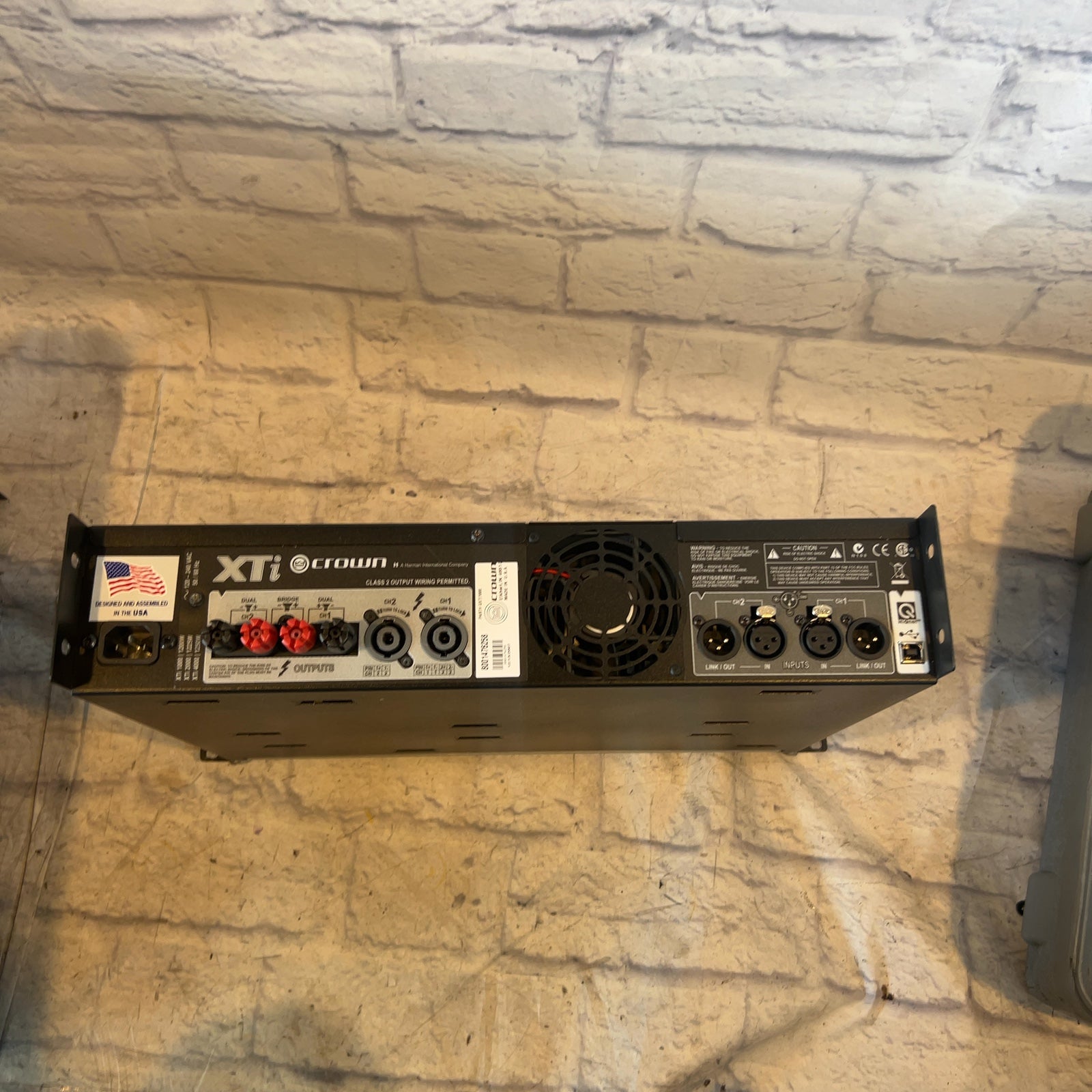 Crown XTI1000 Power Amp