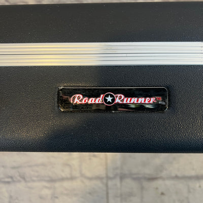 Road Runner Bass Hard Shell Case
