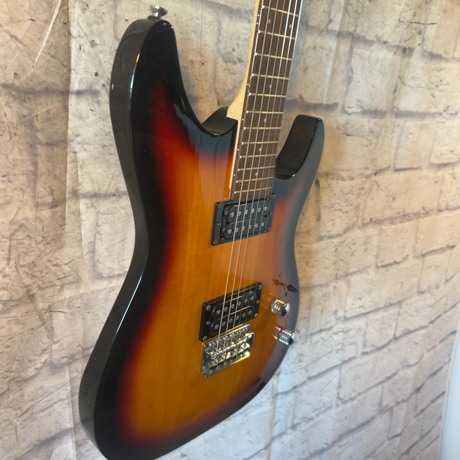 Laguna LE122 Double Humbucker Sunburst Electric Guitar