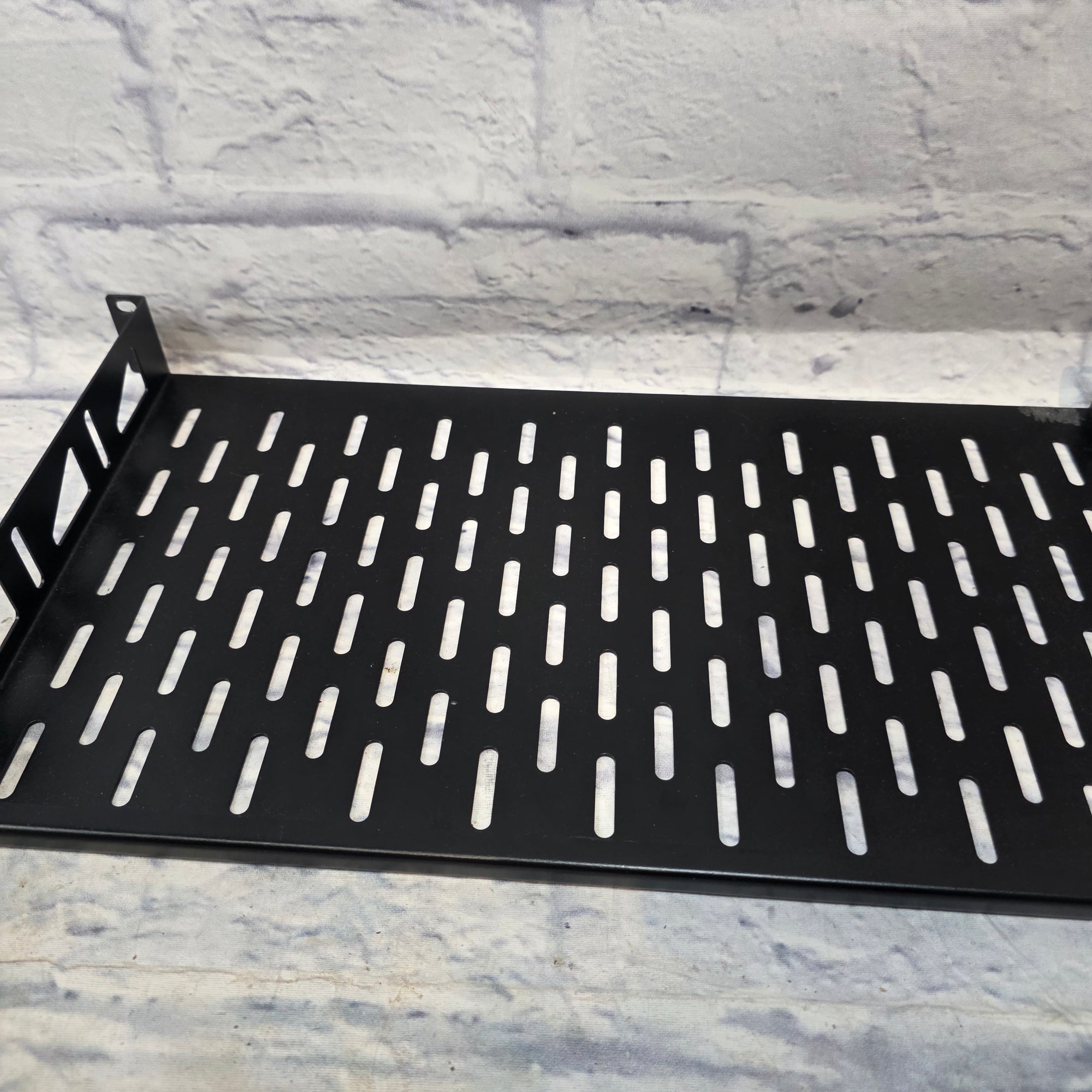 Unknown Vented Cantilever Shelf Shelving