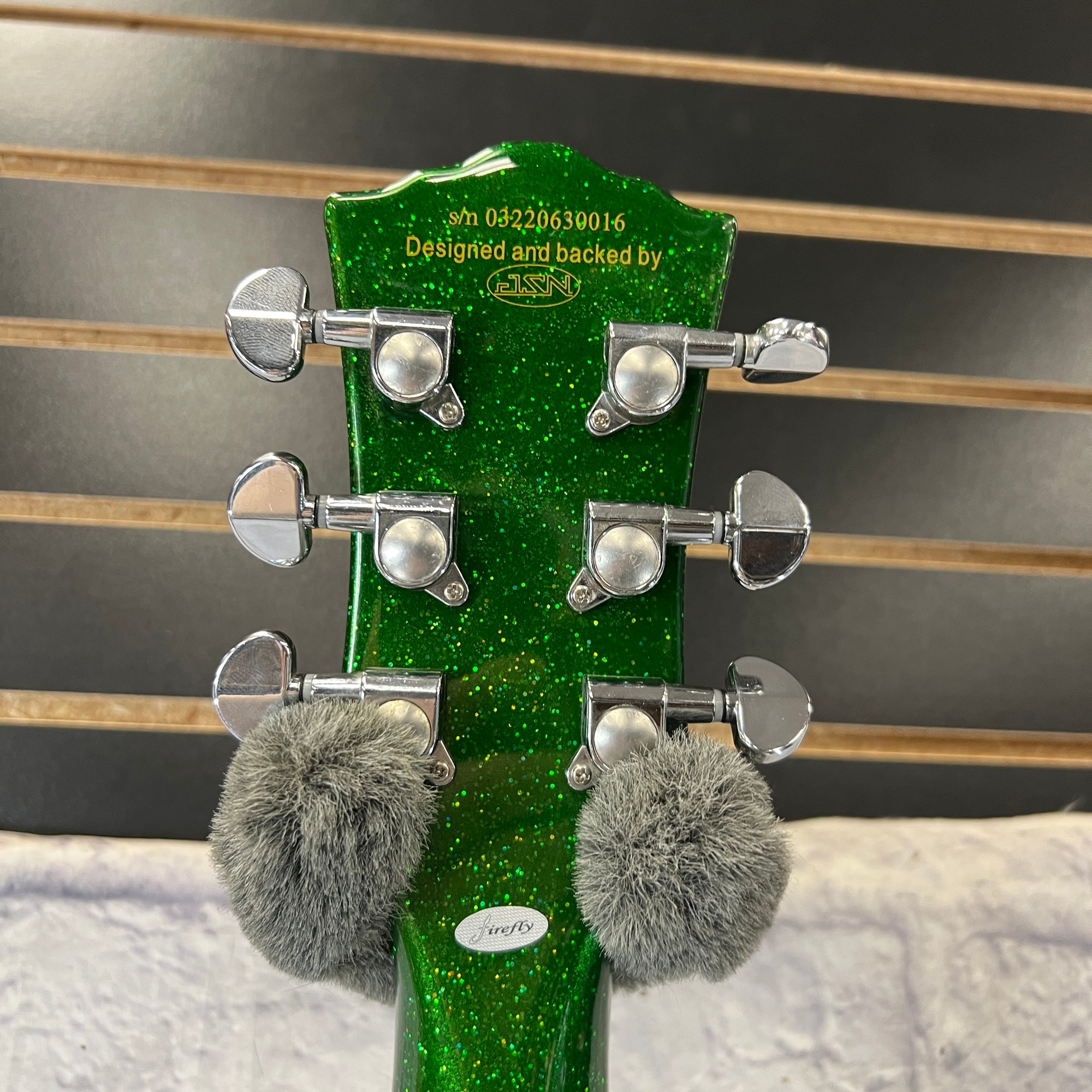 Firefly LP Classic Green Sparkle Electric Guitar