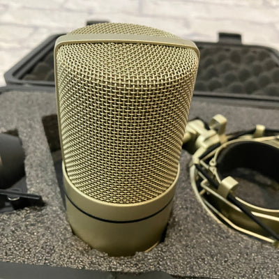 MXL 990 Large Diaphragm Condenser Microphone
