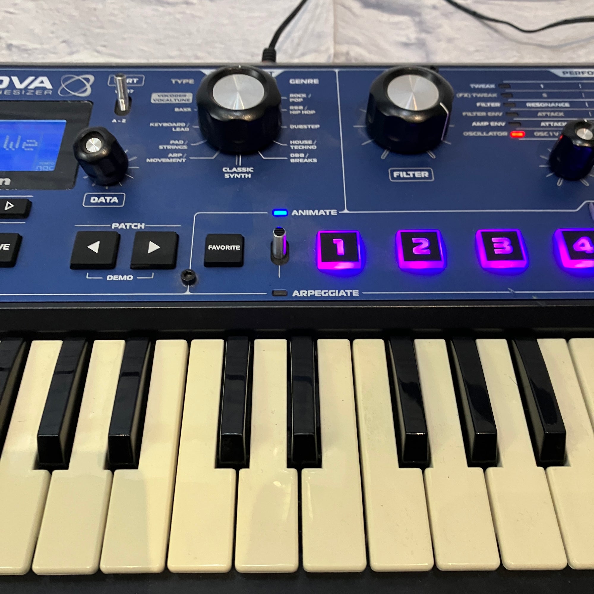 Novation Mini Nova Synthesizer