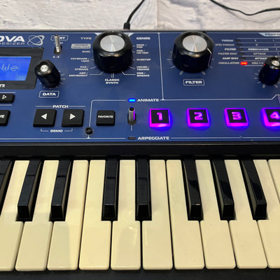 Novation Mini Nova Synthesizer