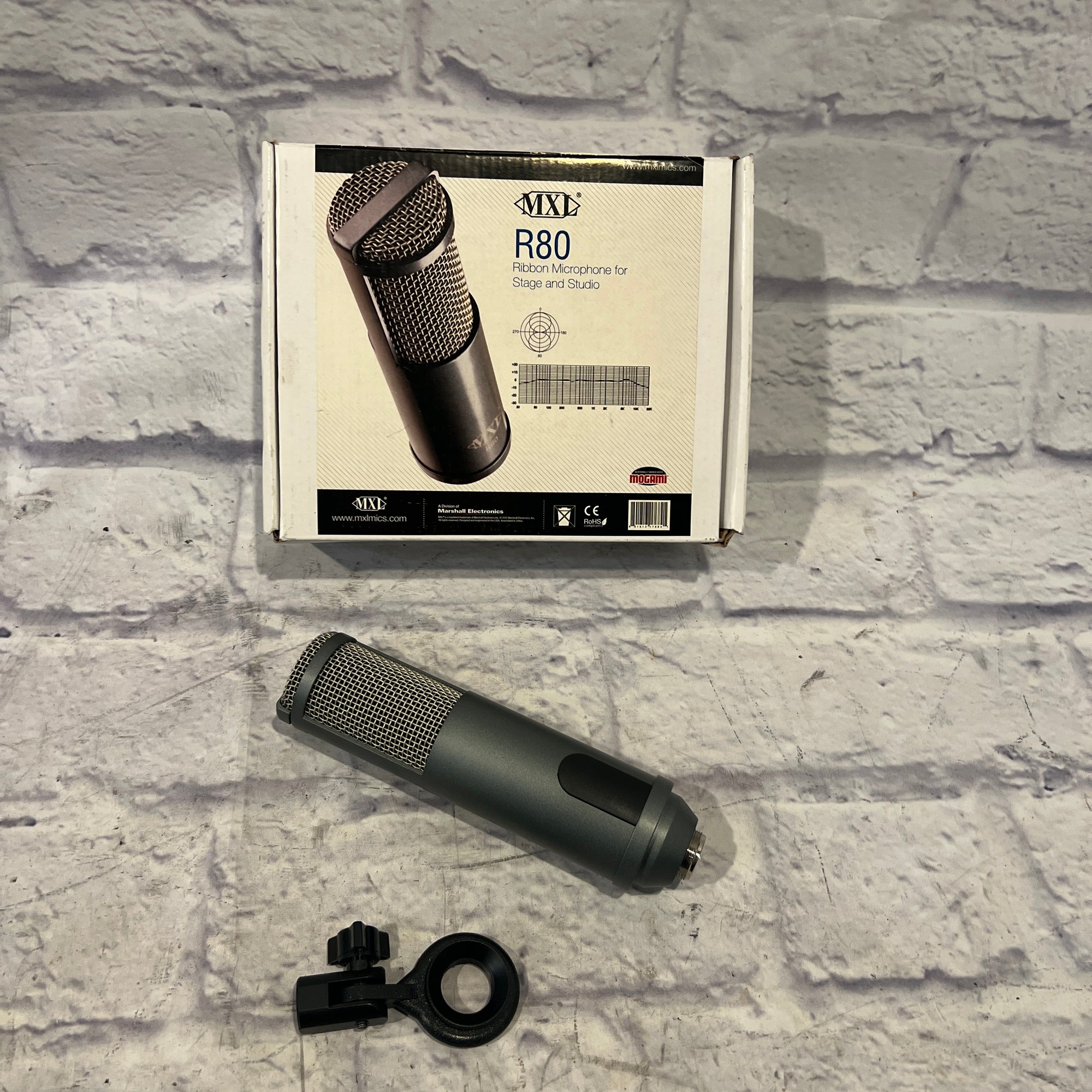 MXL R80 Ribbon Microphone