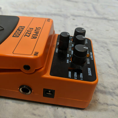 Behringer SF300 Super Fuzz Pedal