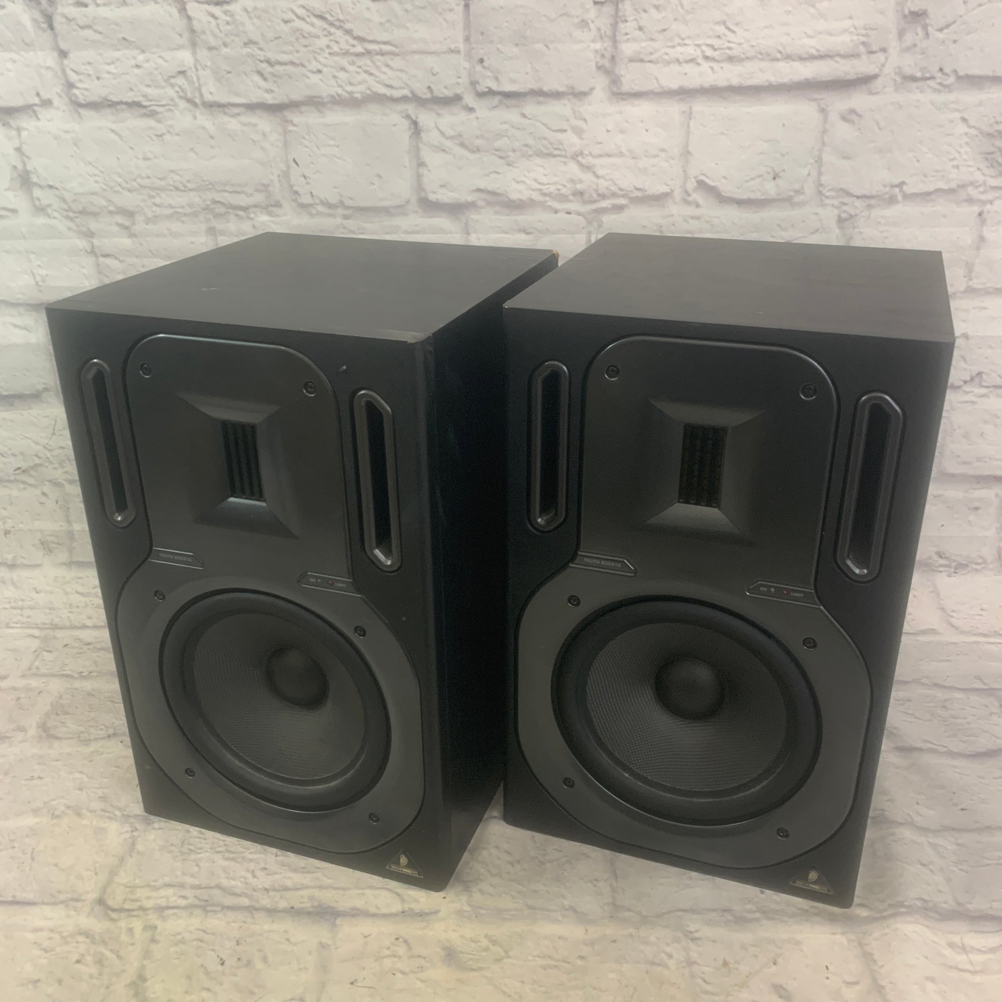 Behringer Truth B2031A Monitors AS IS