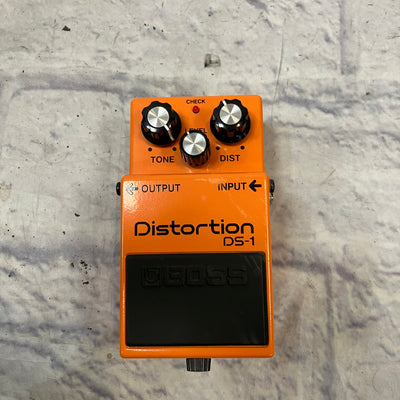 Boss DS-1 Distortion Pedal