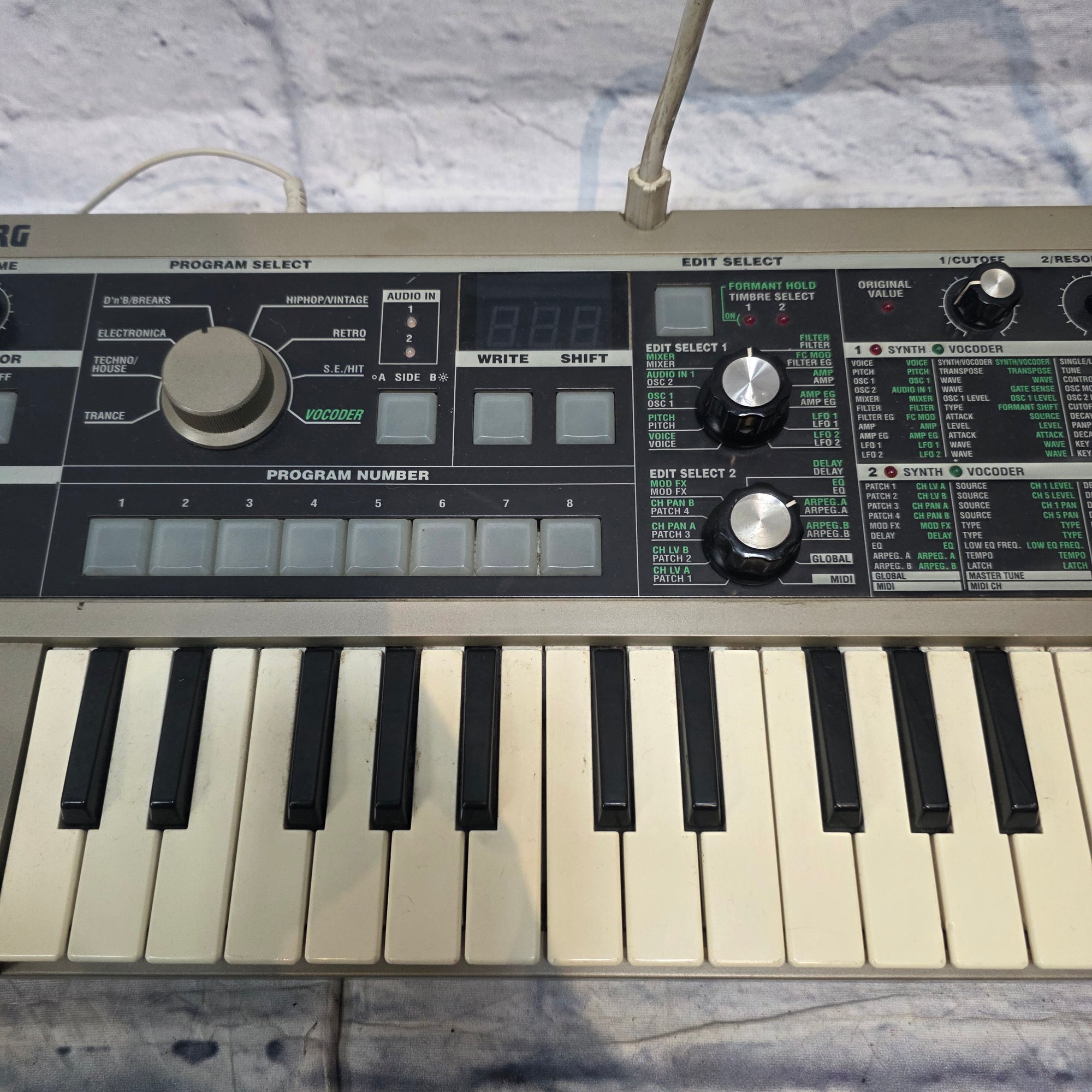Unknown Keyboard Stand