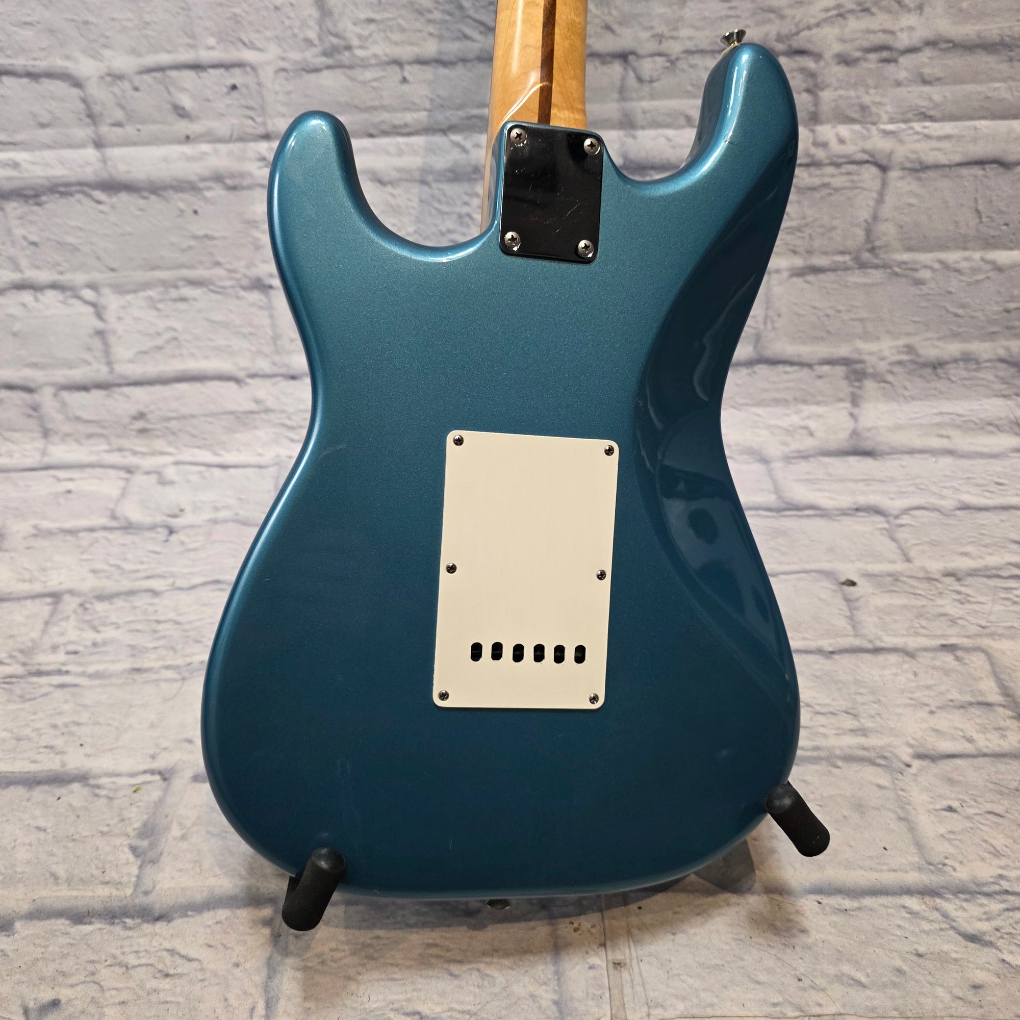 Fender Standard Strat Lake Placid Blue (Made In Mexico) Electric Guitar