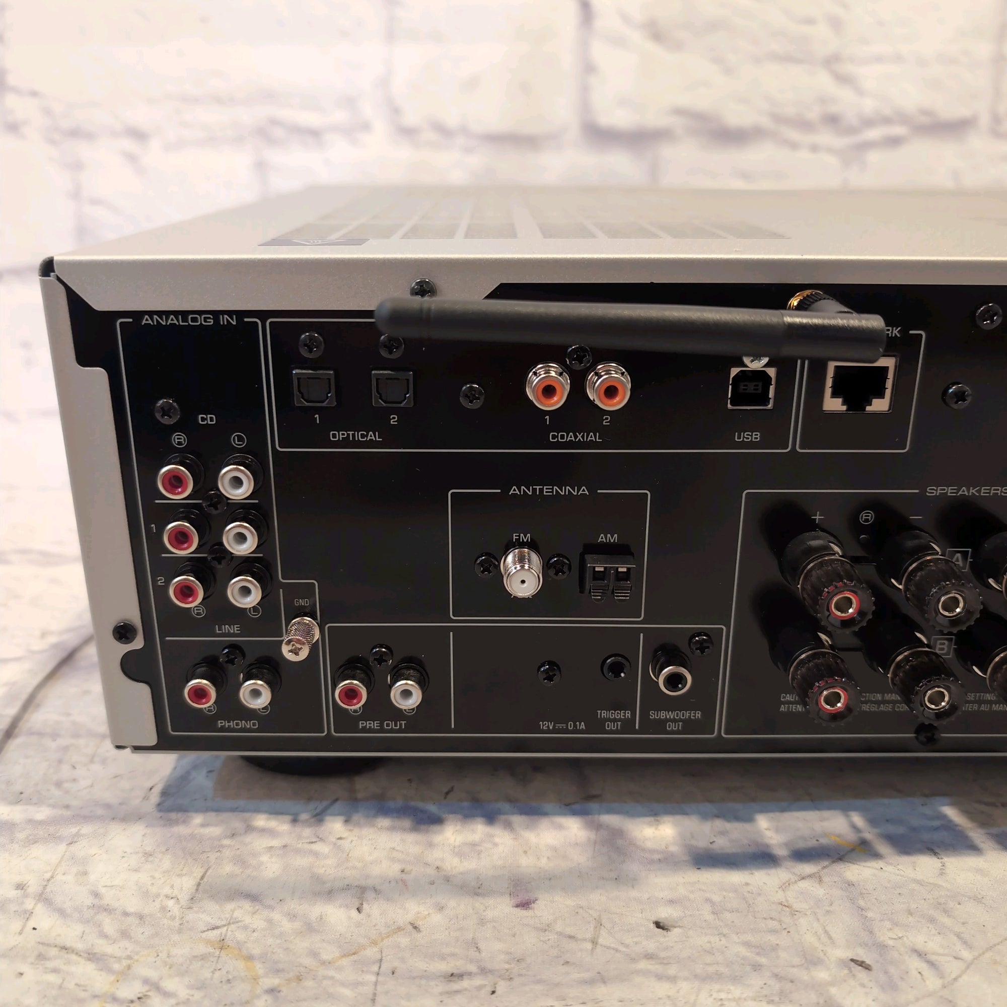 Yamaha R-N800A Stereo Network Audio Receiver - Black