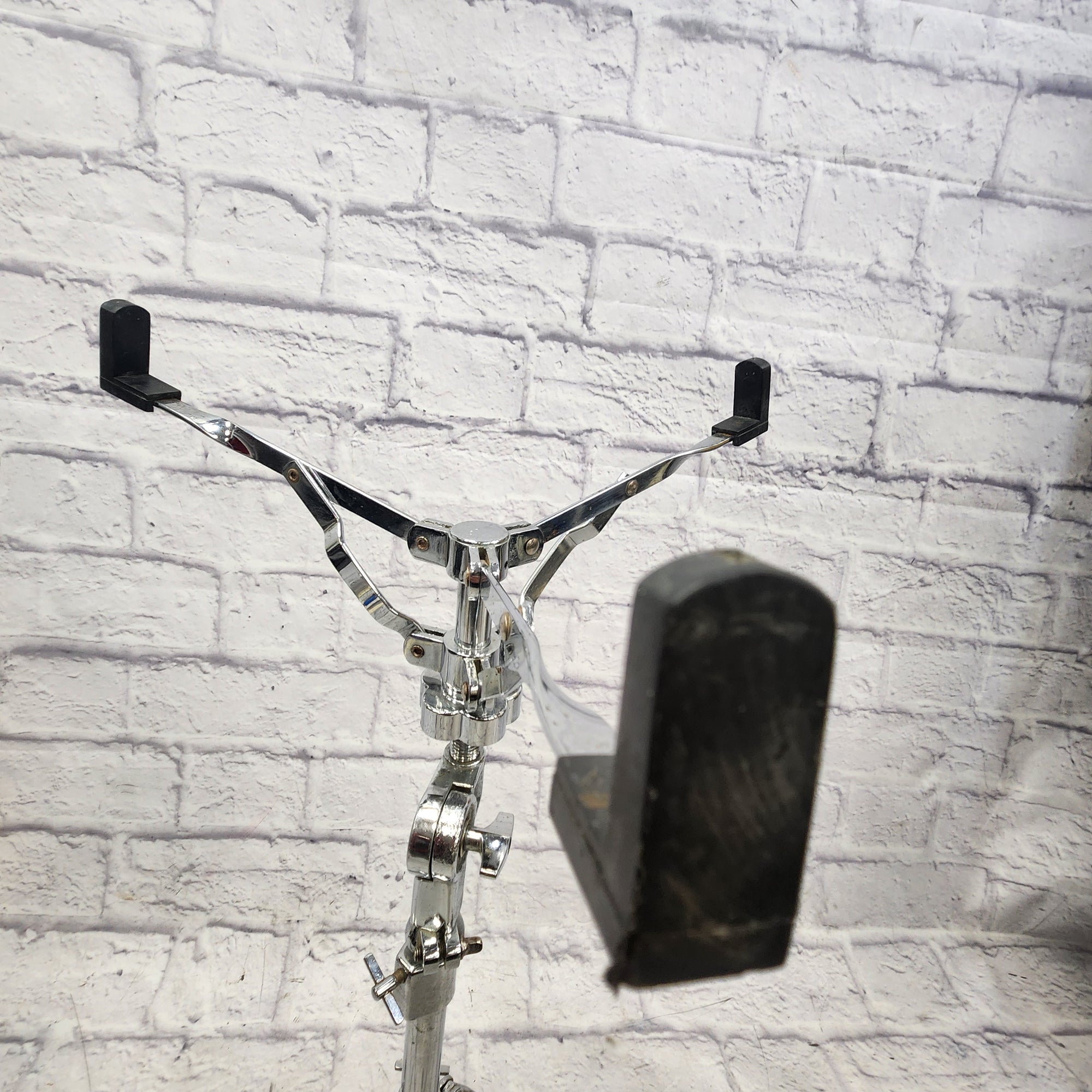 Unknown Snare Stand