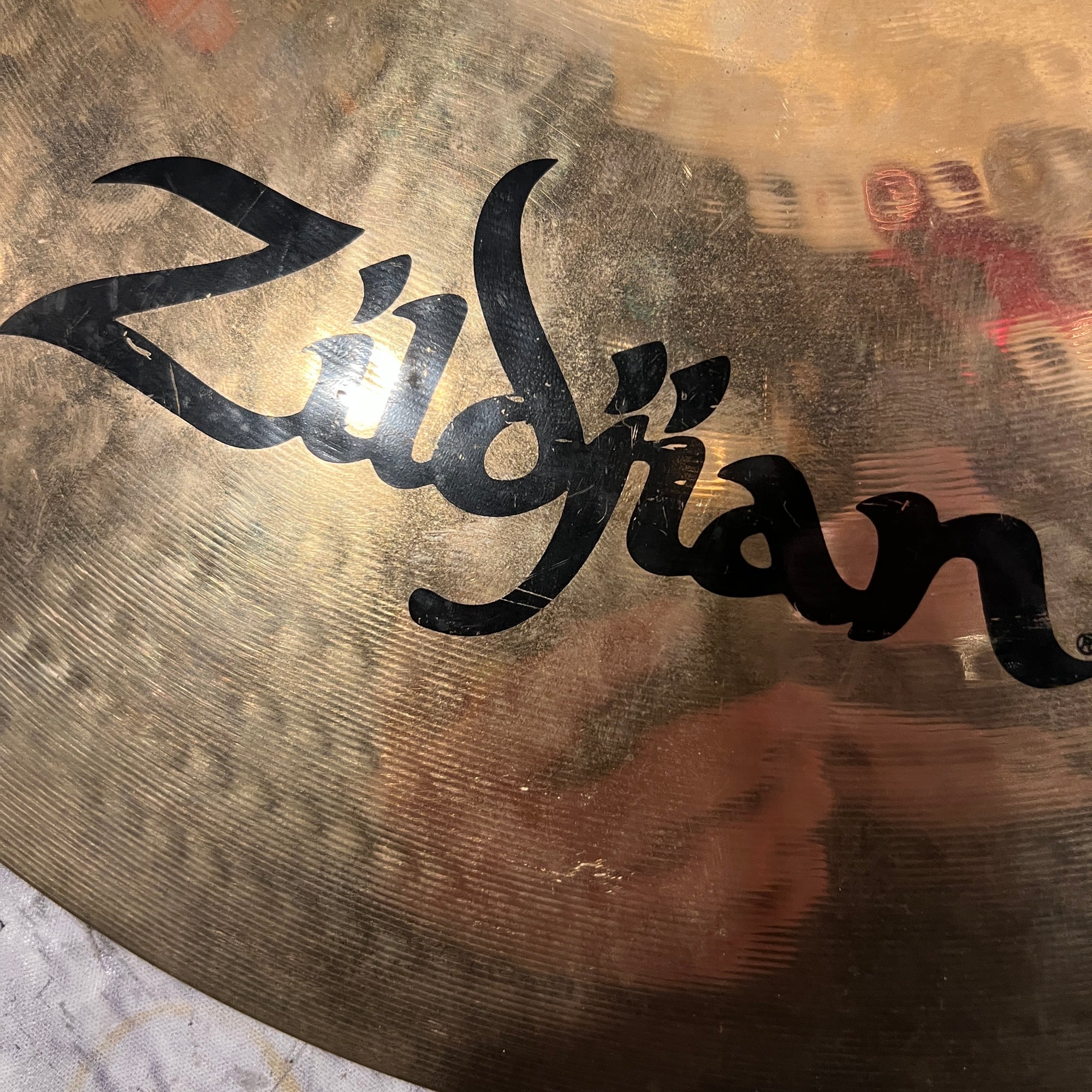 Zildjian 16 A Custom Crash CRACKED AS IS