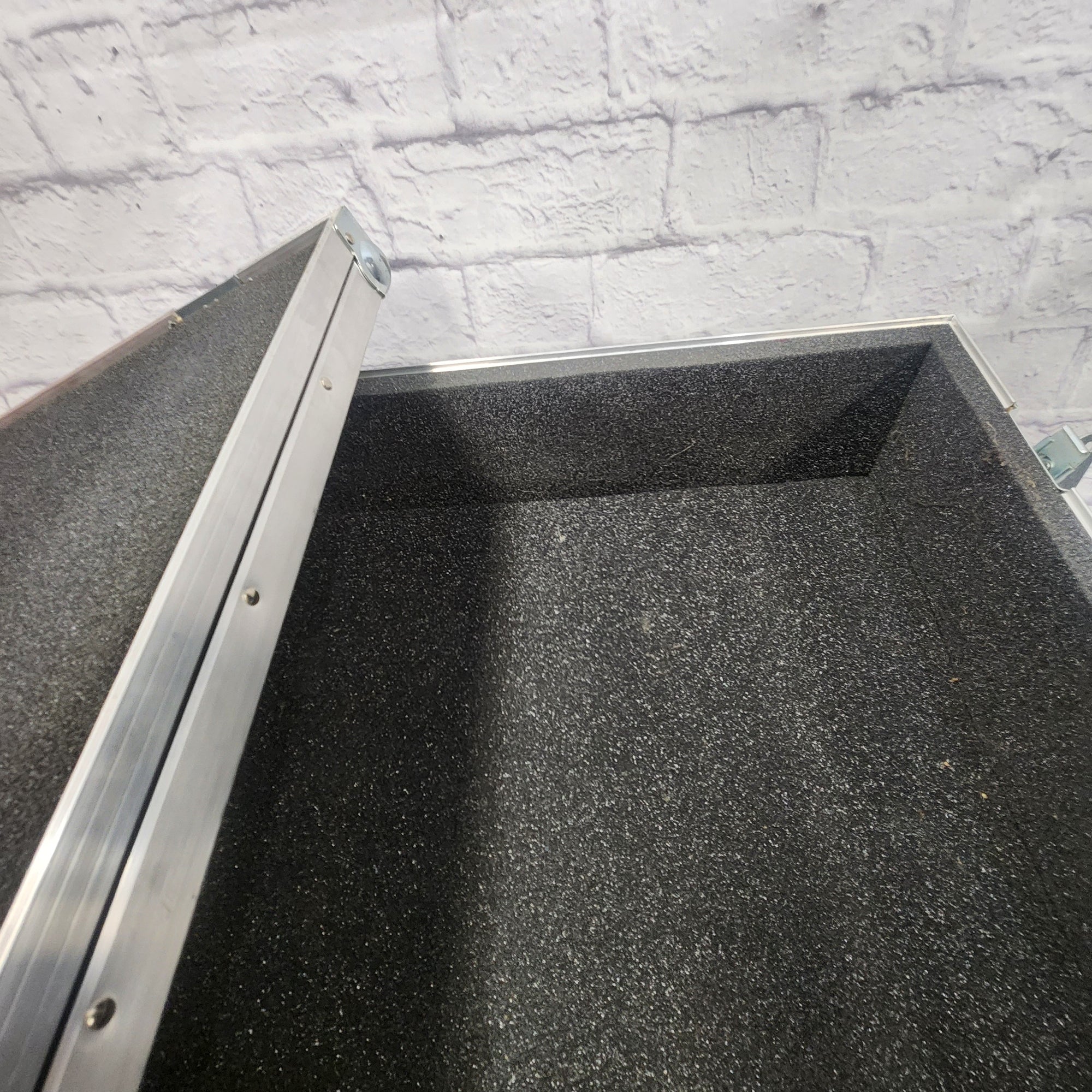 Unknown Large Mixer Flight Case