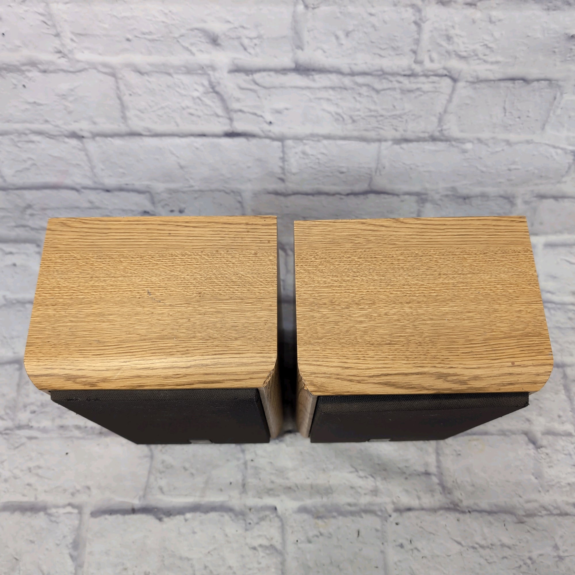 JBL 2500 Bookshelf Stereo Speakers