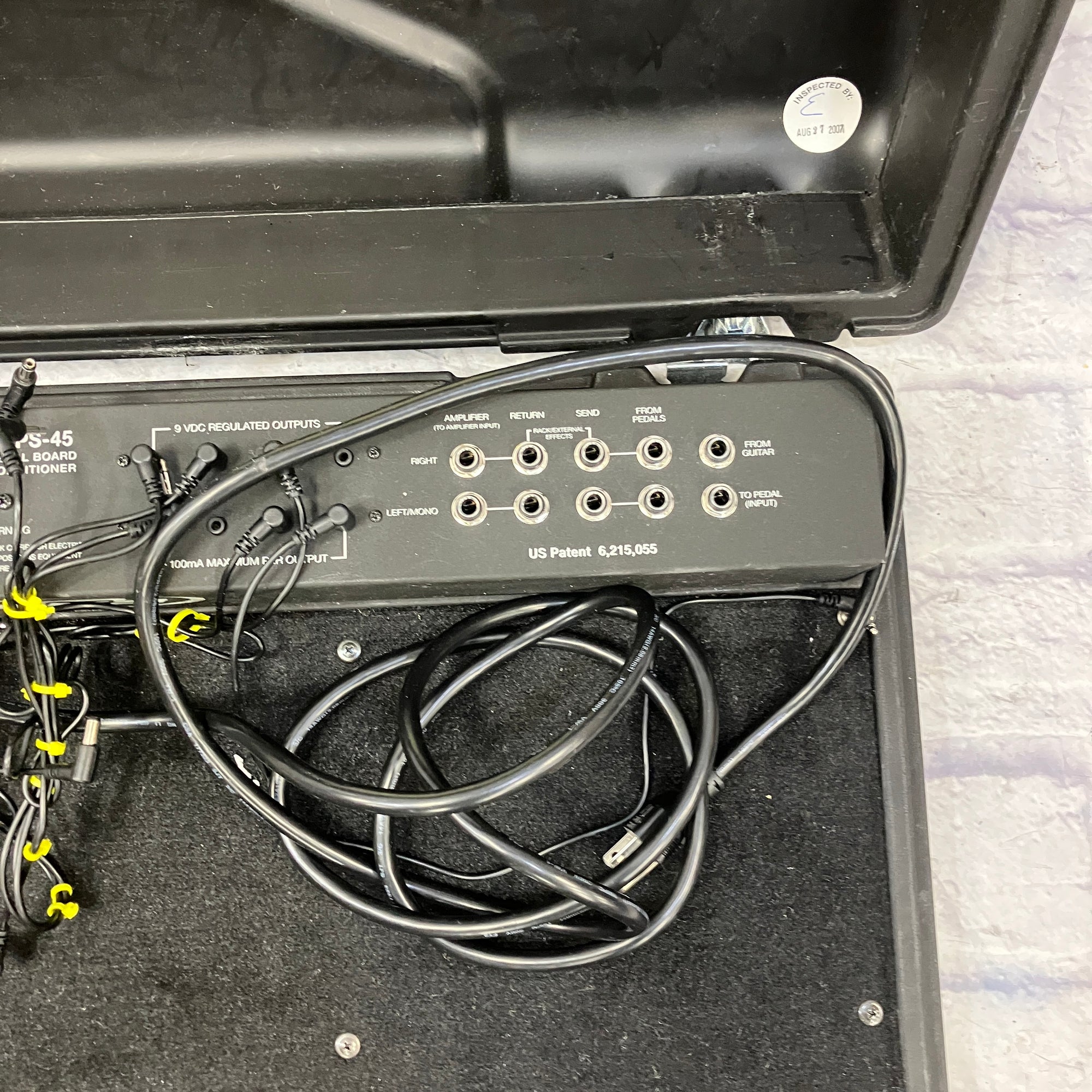 SKB PS-45 Powered Pedalboard with Case