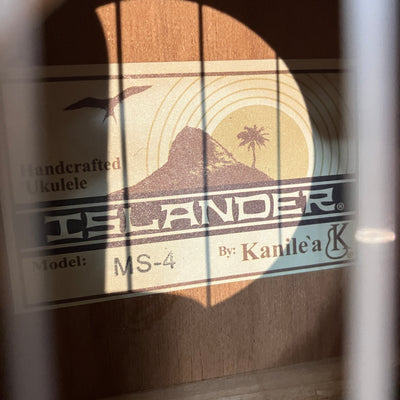 Kanile'a MS-4 Islander Soprano Ukulele w/ bag
