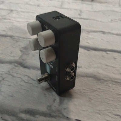 Electro-Harmonix Oceans 11 Reverb Pedal