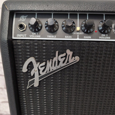 Fender FM 65 DPS 2-Channel 65-Watt 1x12" Solid State Guitar Combo w/ Effects and Amp Modeling