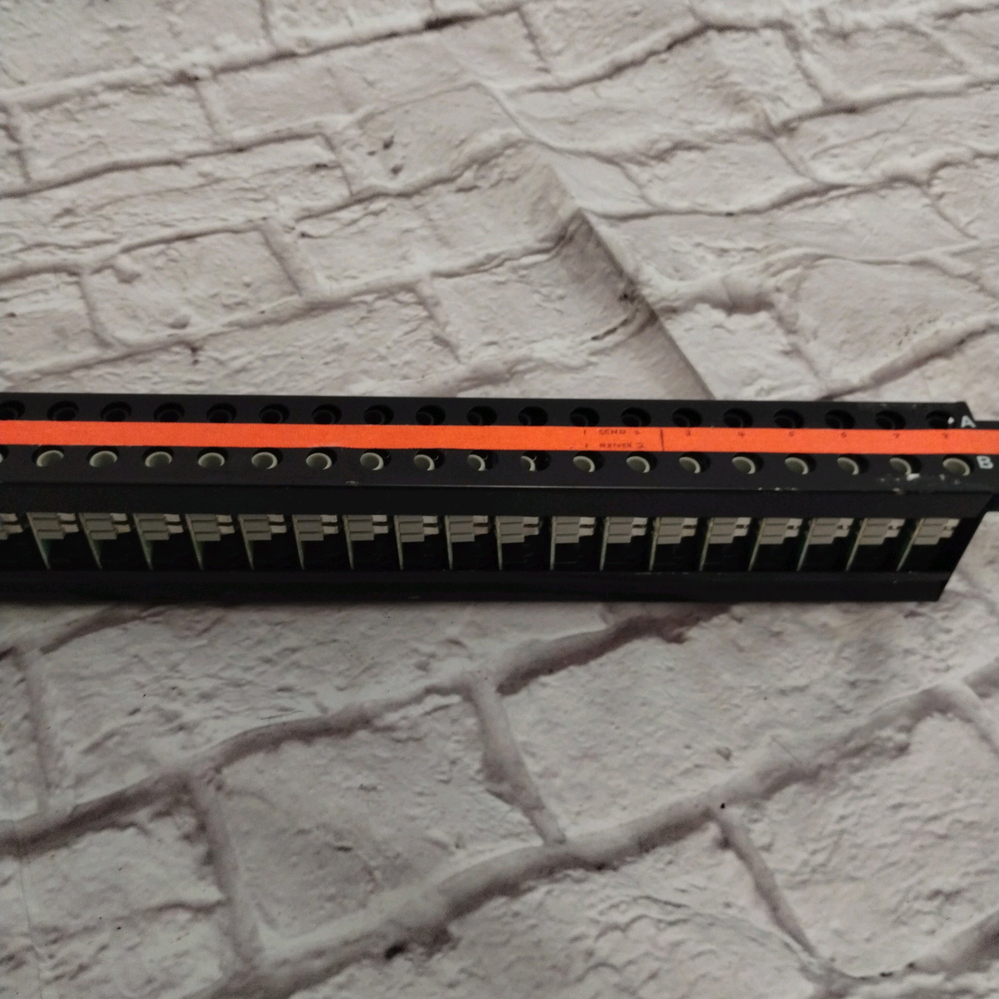 Unknown 1/4" Patch bay