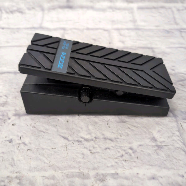 Zoom FP01 Volume Expression Pedal Evolution Music