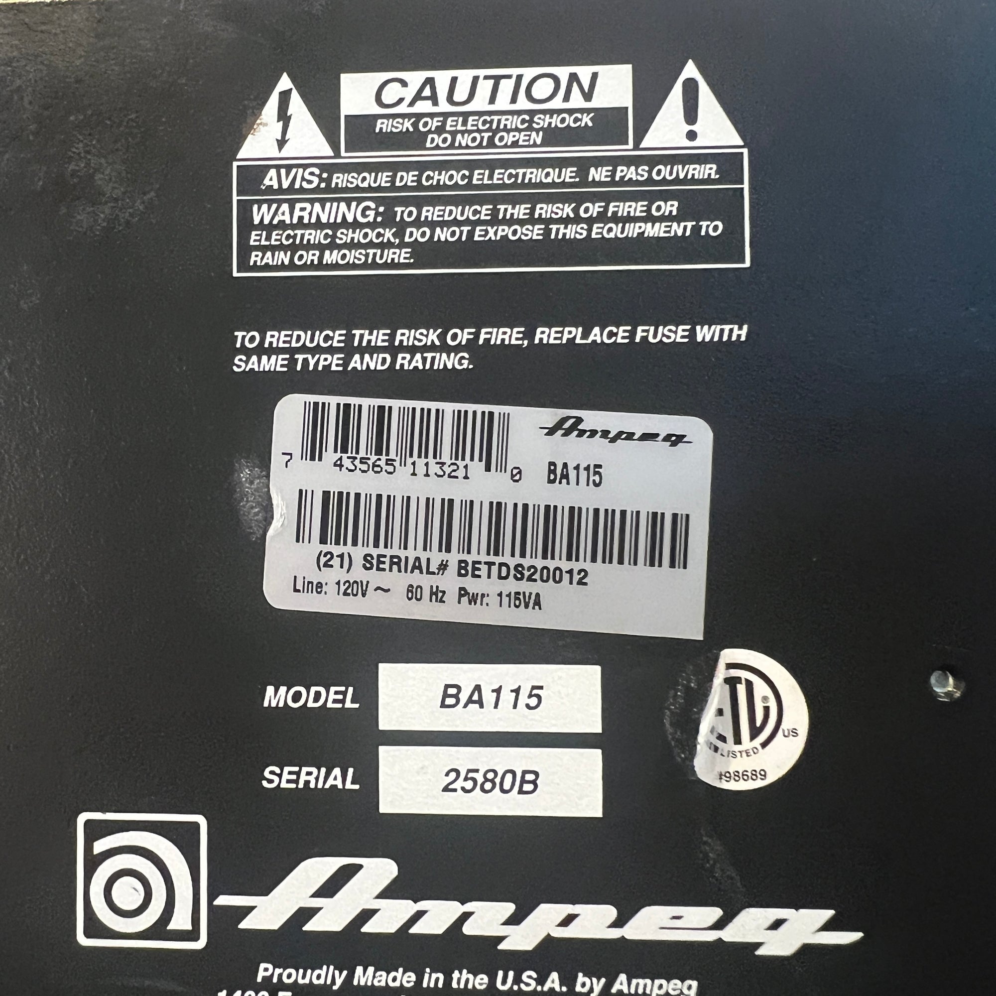 Ampeg BA115 1x15 Bass Combo Amp Bass Guitar Combo Amp