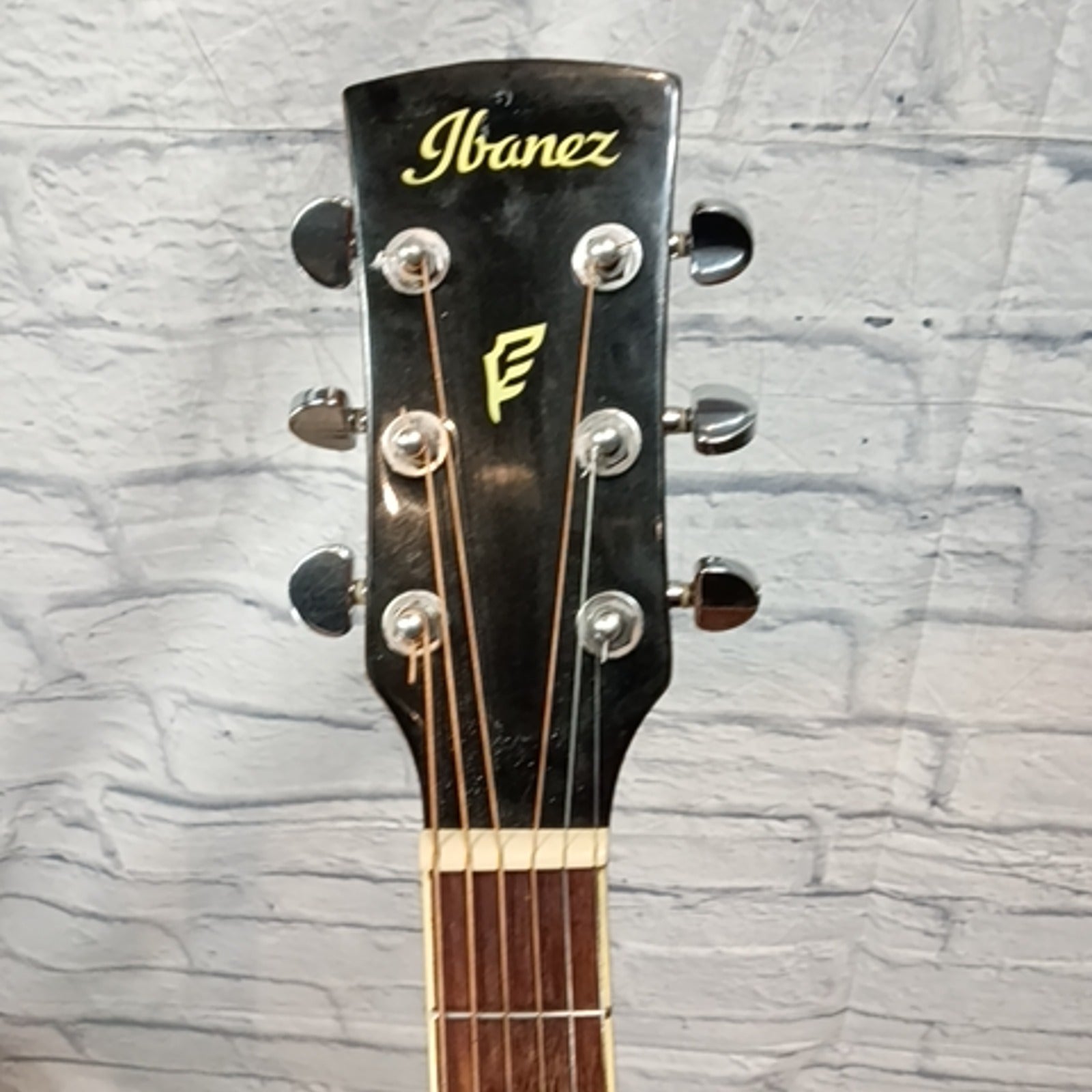 Ibanez PC15ECE Concert Acoustic