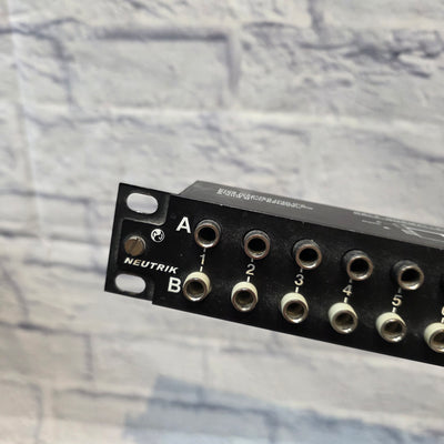 Neutrik NYS-SPP-L Rack Patchbay