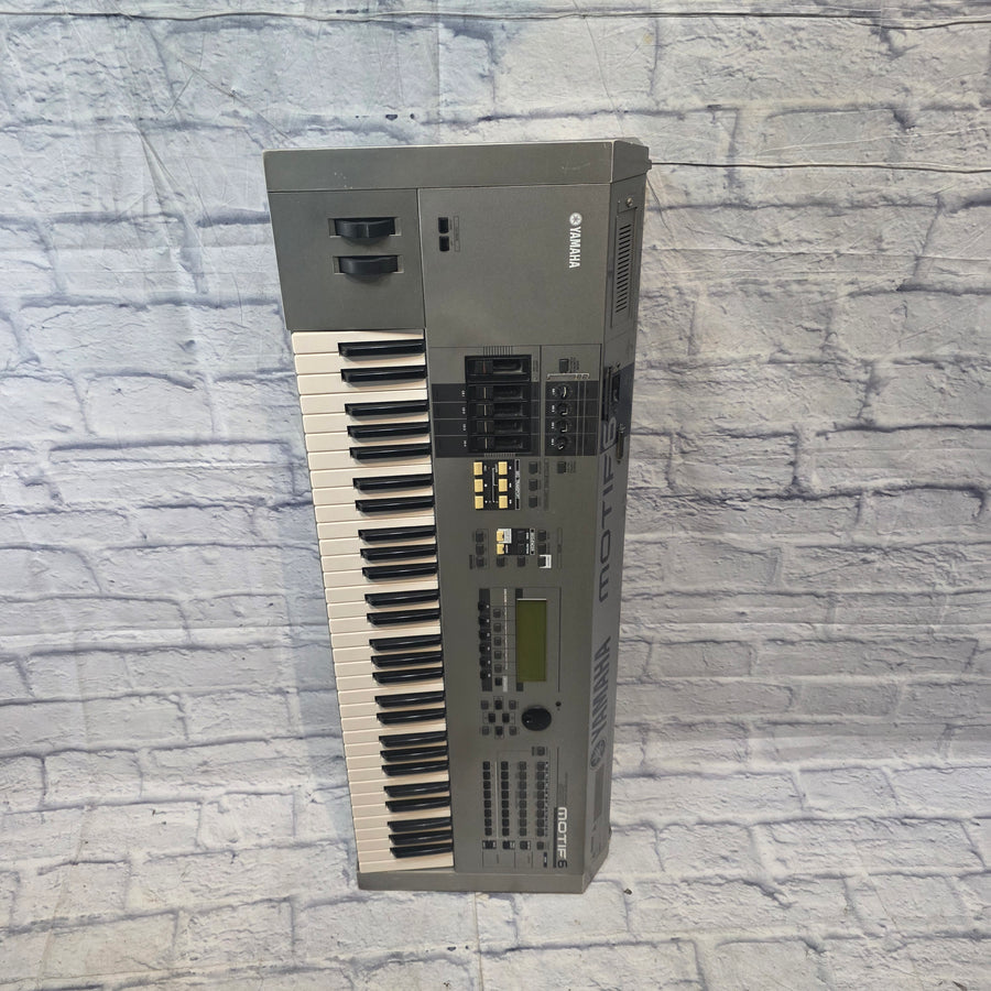 Yamaha Motif 6 Digital Piano With Case