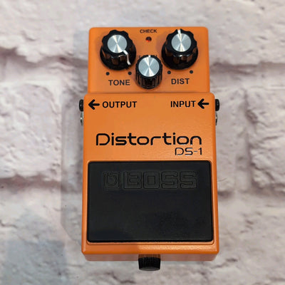 Boss DS-1 Distortion Pedal