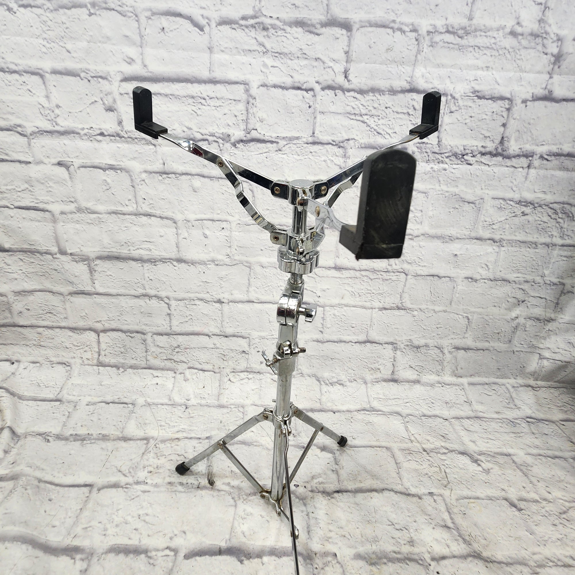Unknown Snare Stand