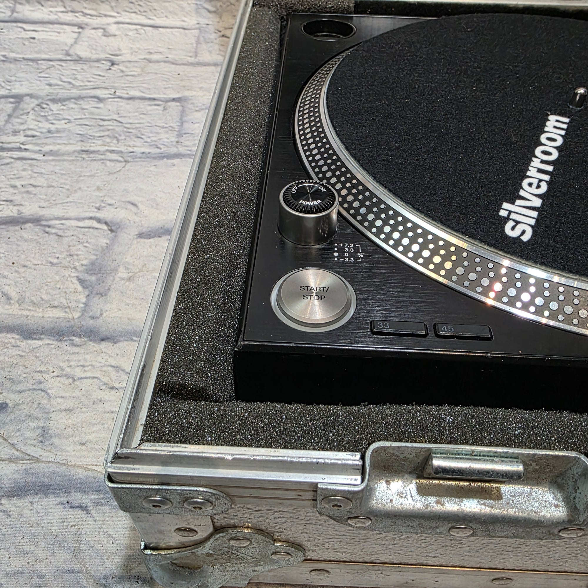 Pioneer PLX-1000 Professional Direct Drive DJ Turntable w/ Case