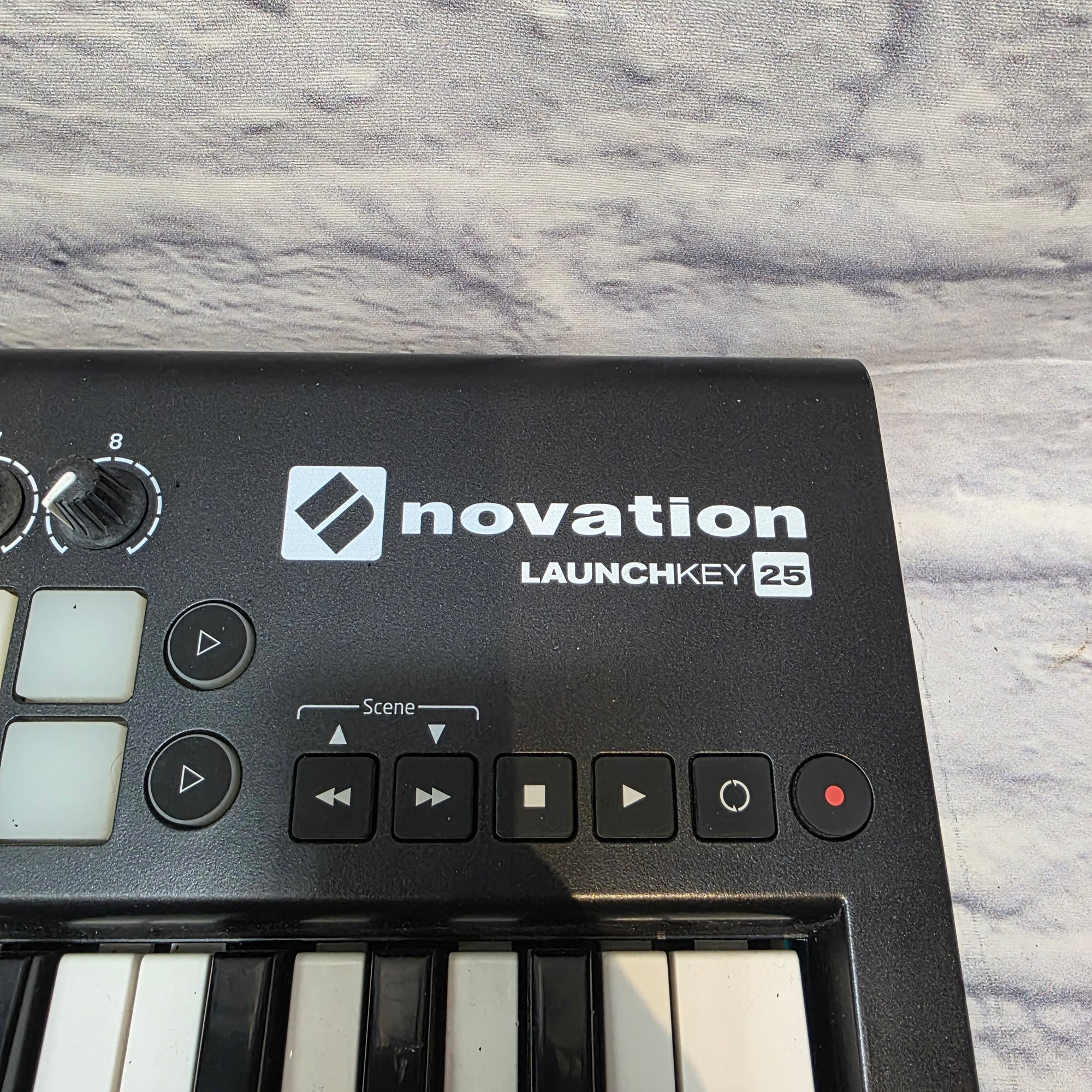 Novation Launchkey 25 Controller