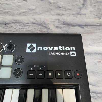 Novation Launchkey 25 Controller