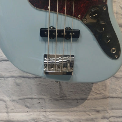 Squier Classic Vibe 60's Jazz Bass Daphne Blue W/ Gigbag