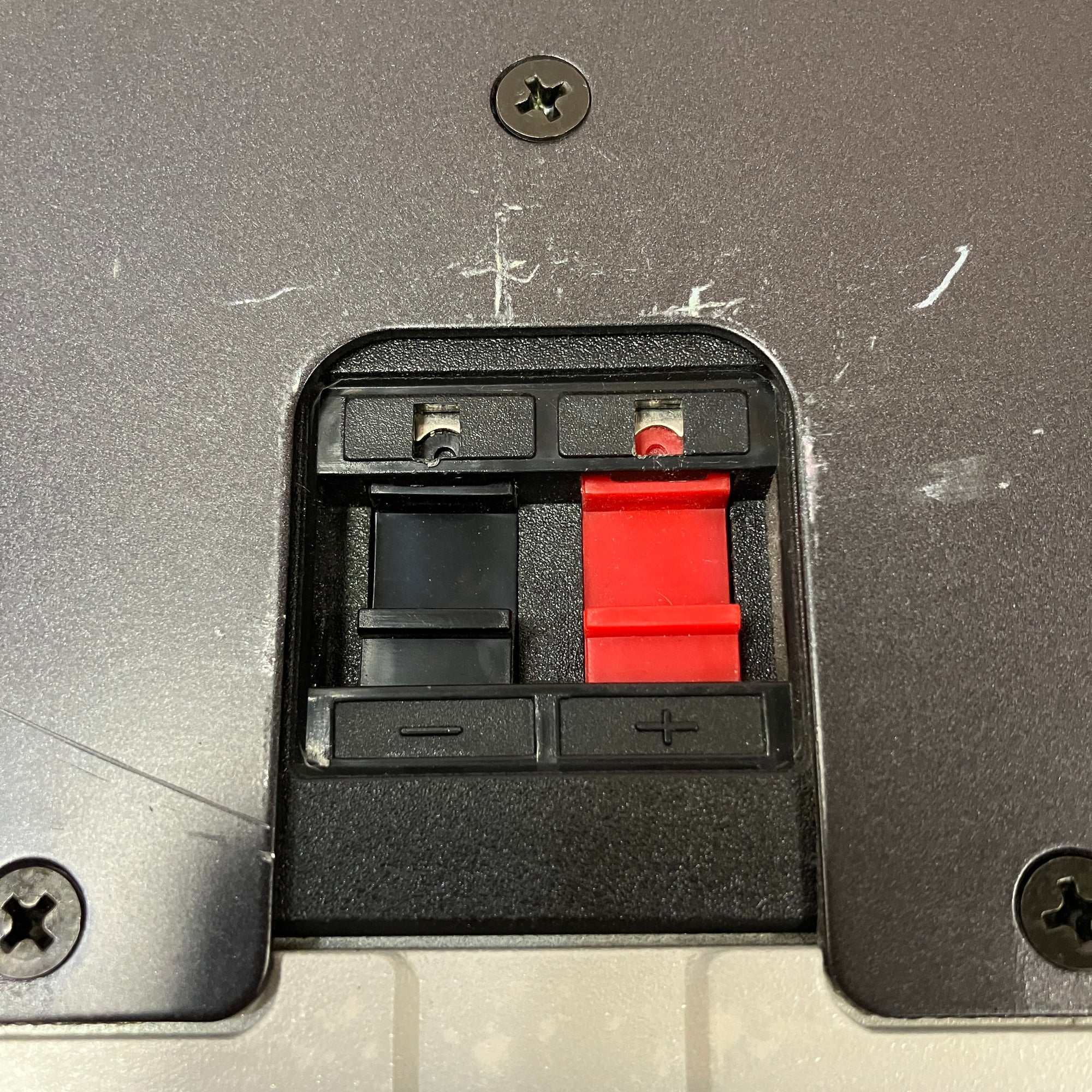 Fostex SH501-F Flat Panel Wall Speaker