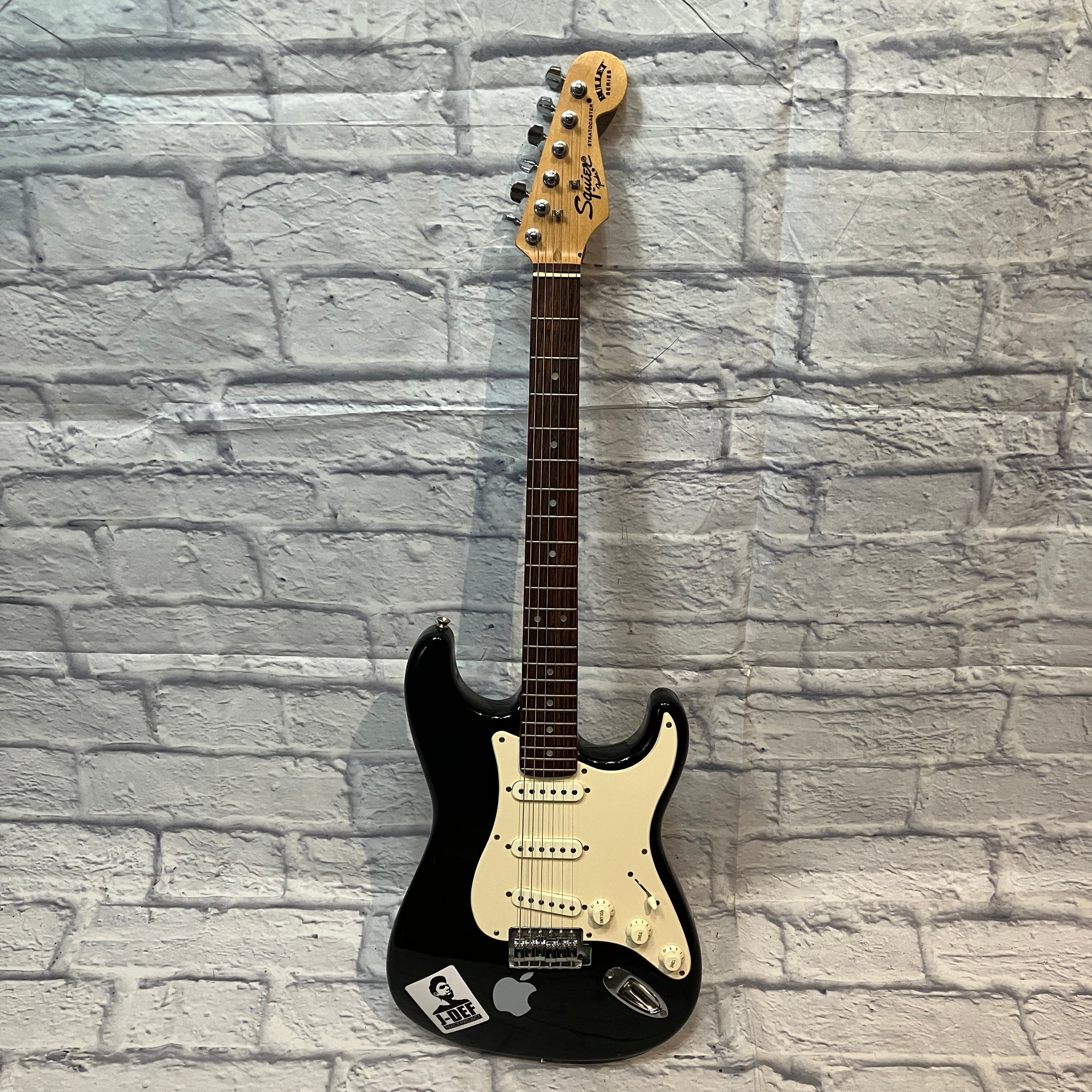 Squier Bullet Stratocaster Black Electric Guitar