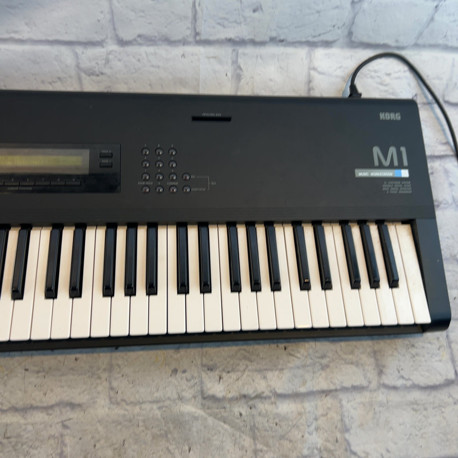 Korg M1 Synthesizer Needs Sysex Restore / Battery Change Digital Synth