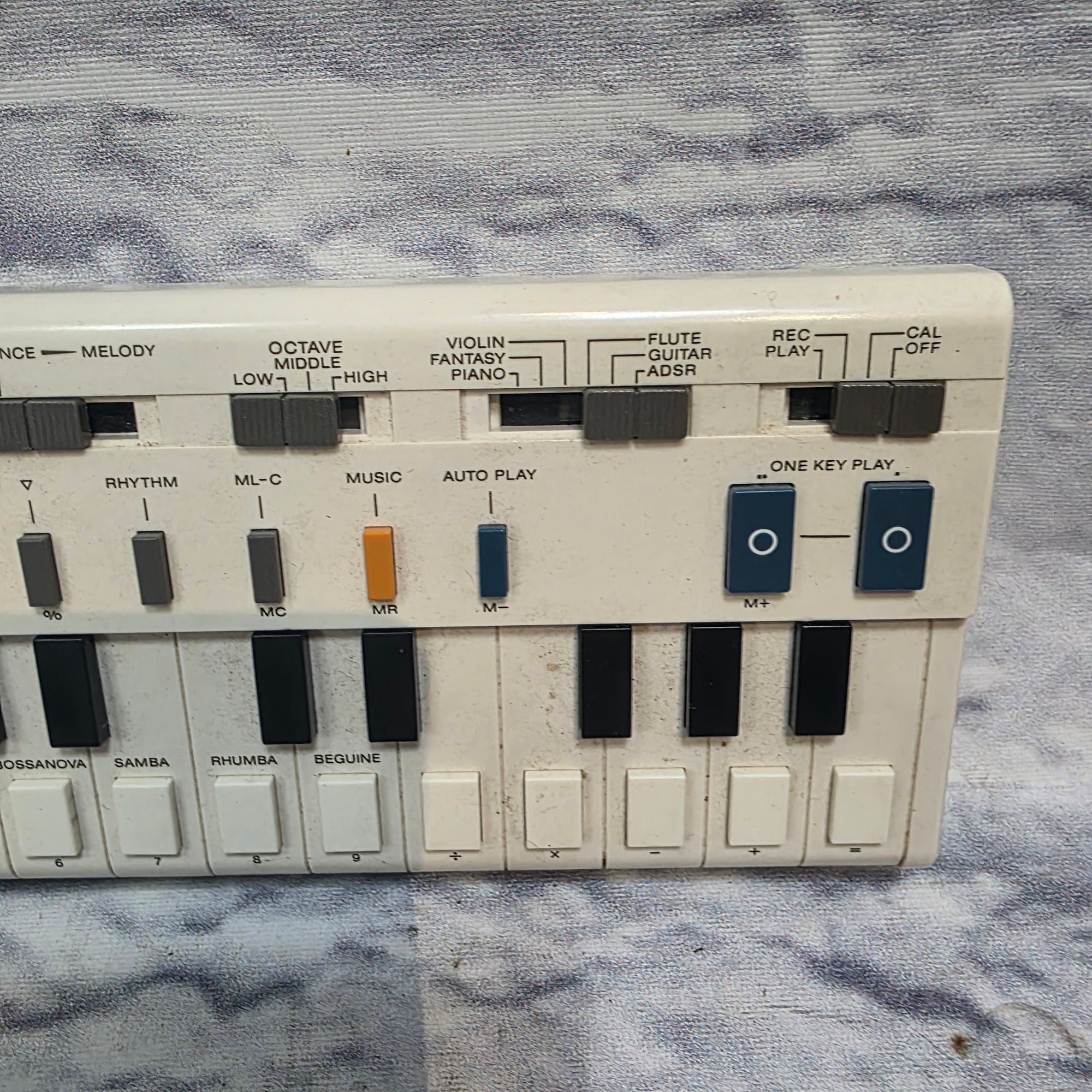 Casio VL-Tone VL-1 Digital Synth